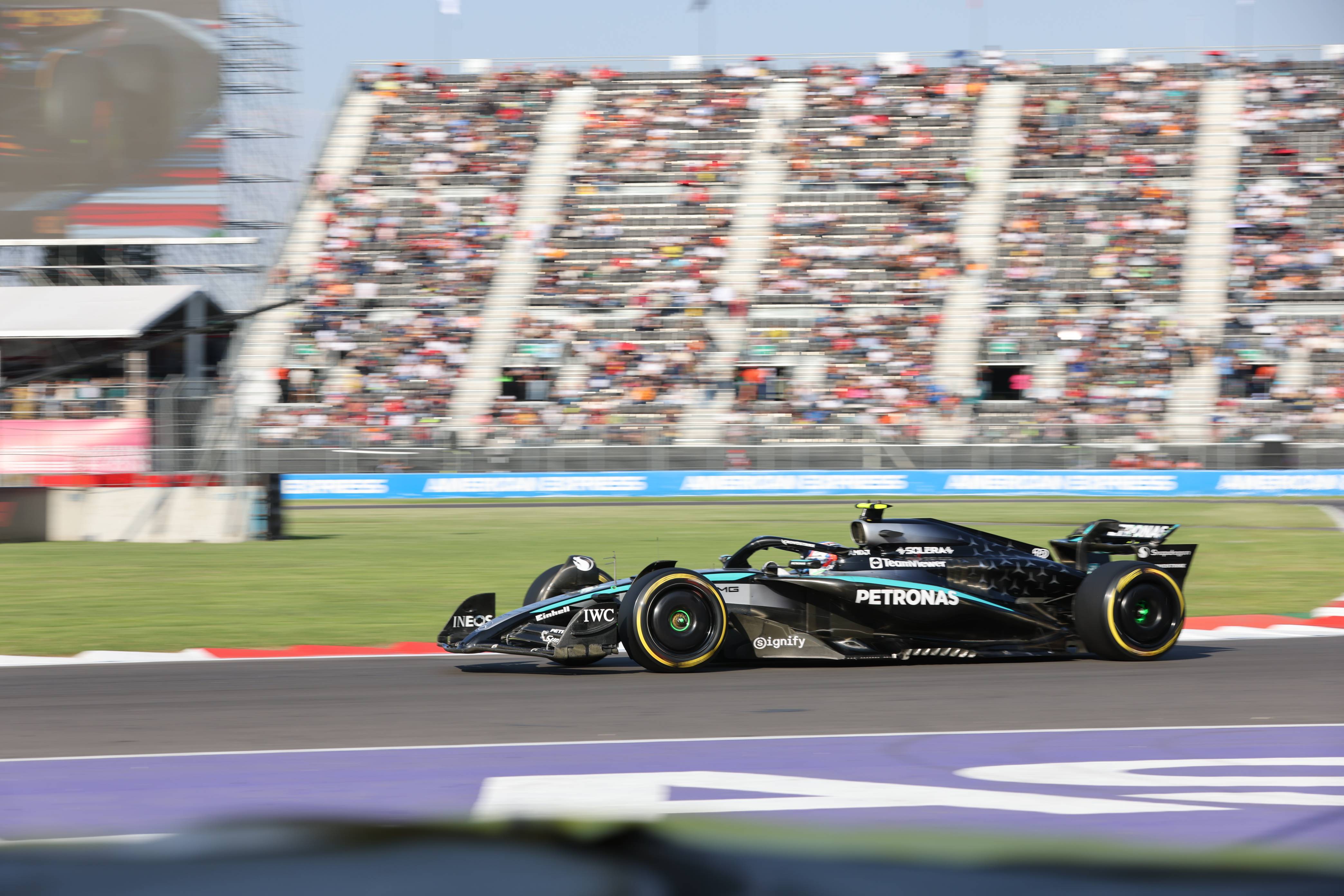 爱游戏娱乐-迈凯伦轻取雷诺车队，阿隆索带队取胜