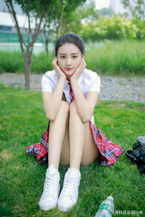 唯一性的对决,锡安持续杀伤力铸就尼克斯跨联赛险胜新疆队