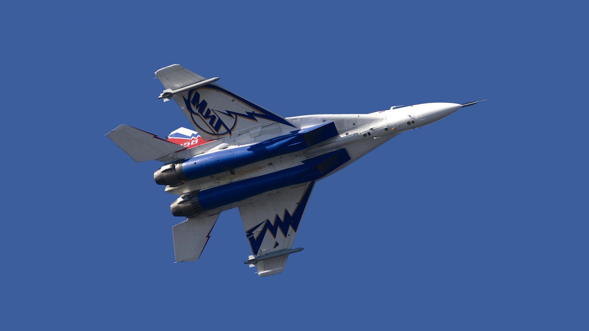 铁血蓝图的裂缝与火焰,当马竞的压制哲学遇见蒂亚戈的爆发时刻