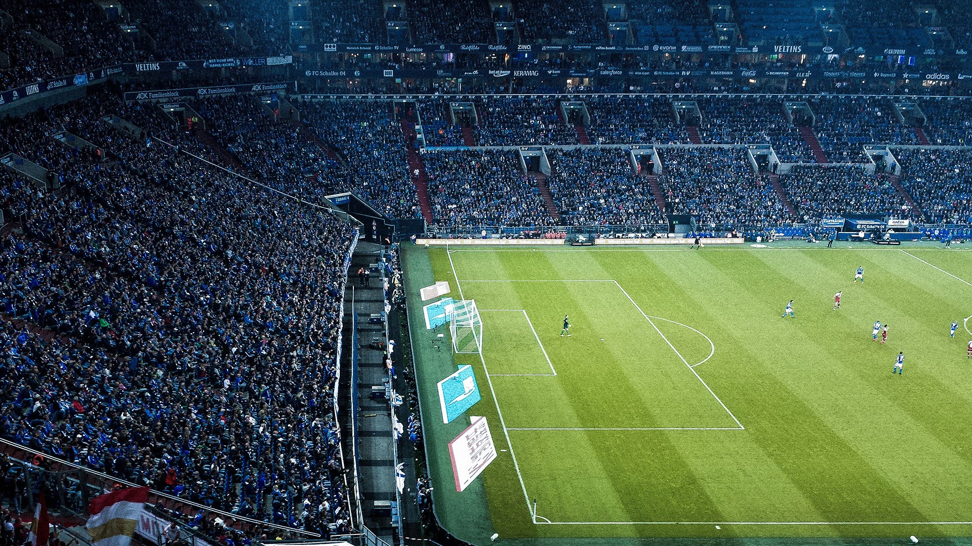 格纳布里的F1奇迹，从足球场到赛道，希腊爱尔兰血拼的背后