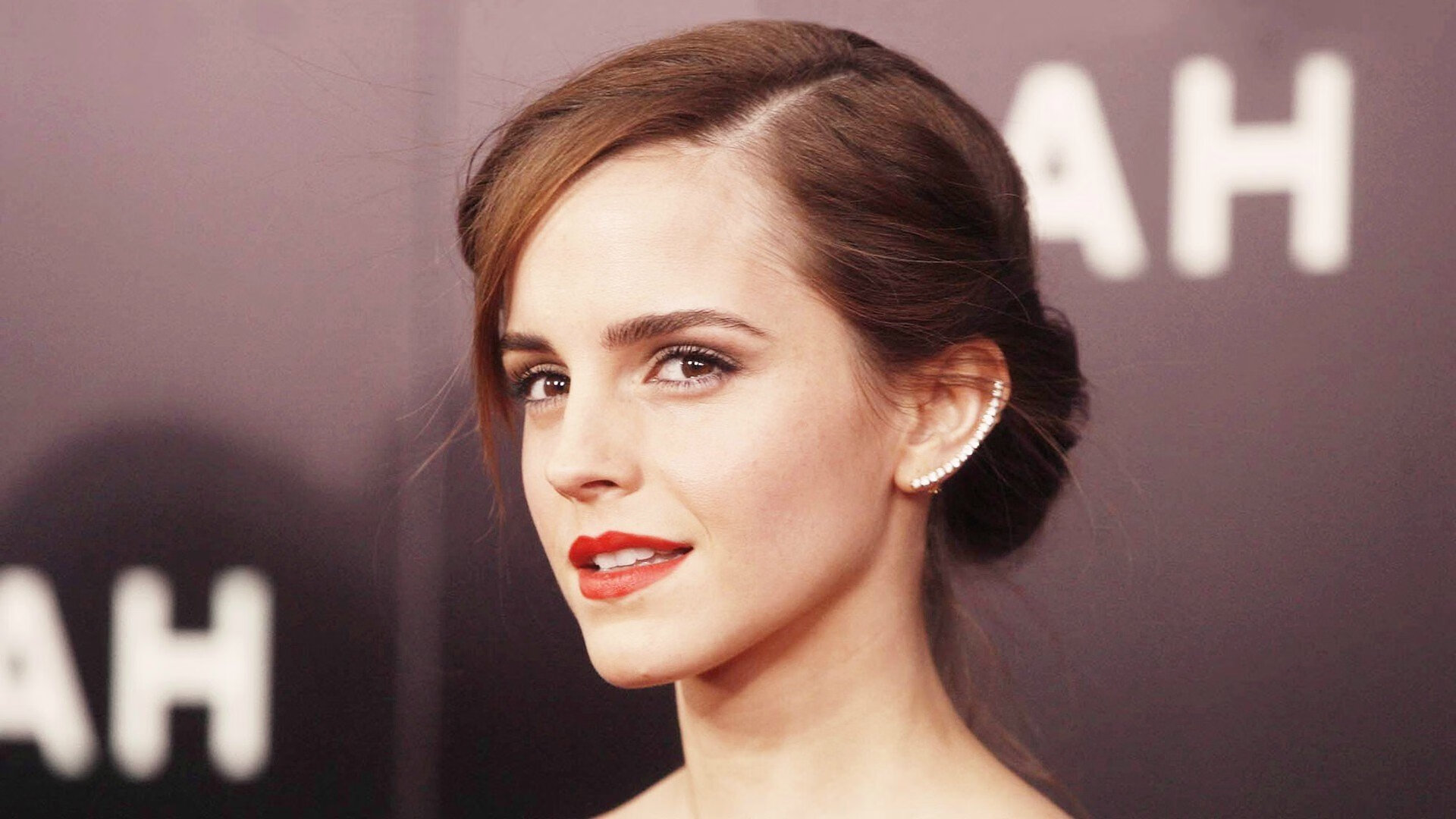 双城记，当温布利屏息等待，纽约的尖叫刺破雄鹿的黎明