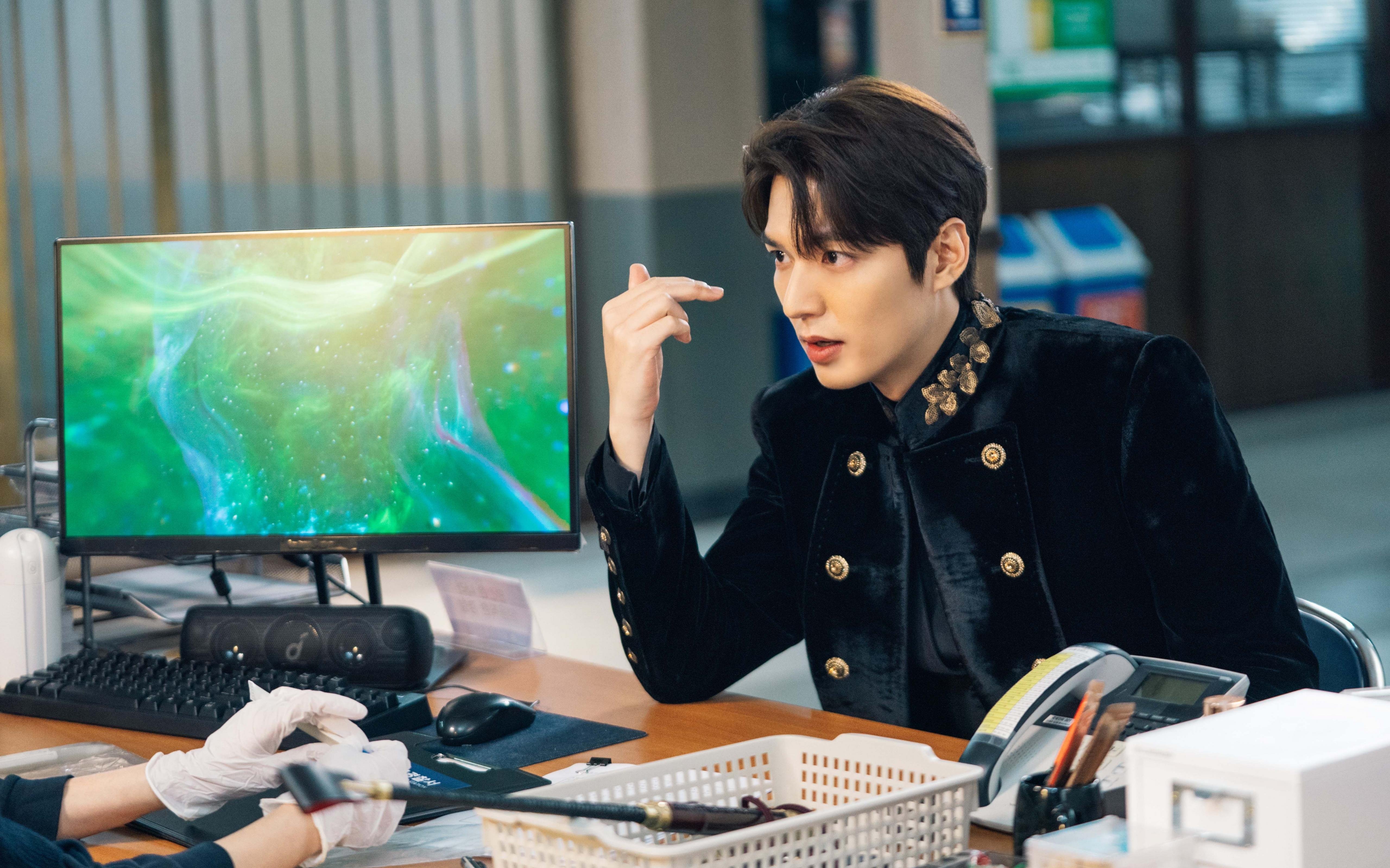 爱游戏官网-唯一之战，当F1争冠焦点赛遇上爵士收割猛龙的传奇比喻